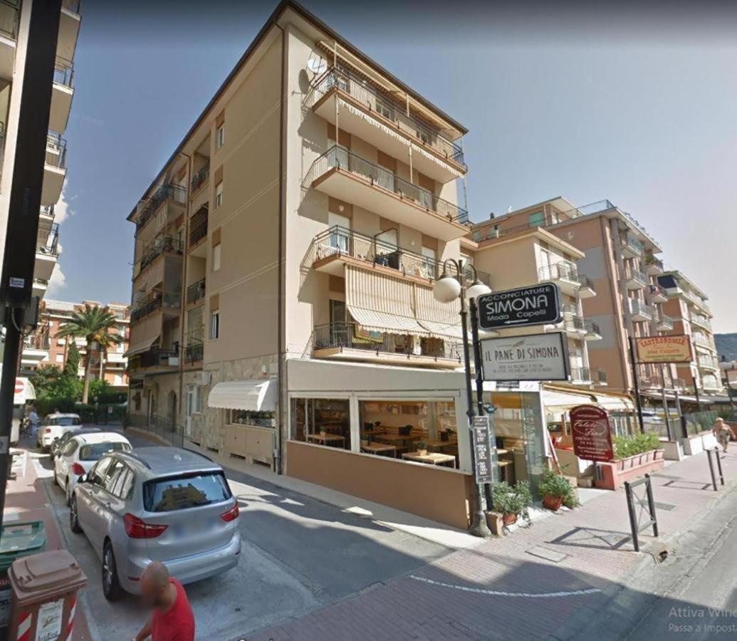 Babyaccommodation Family Experience IV Pietra Ligure Dış mekan fotoğraf